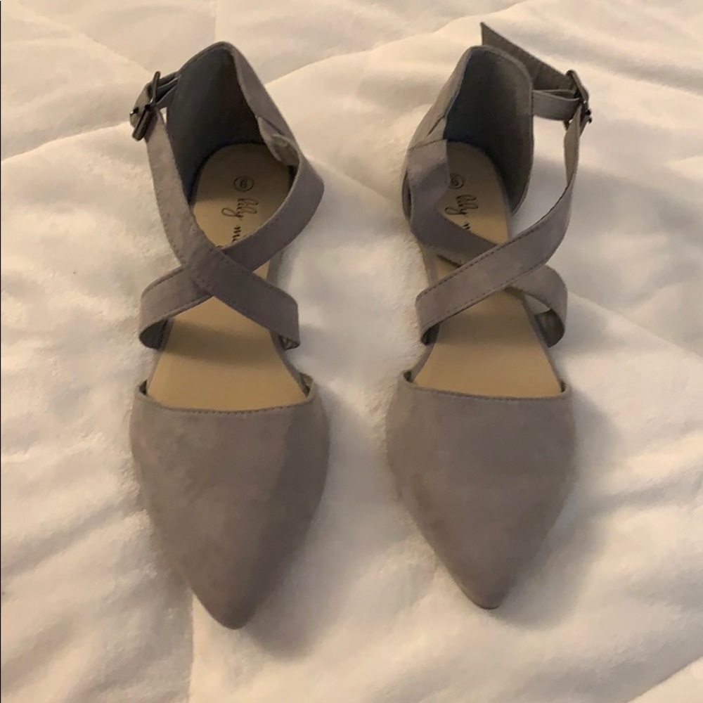 Strappy grey flats